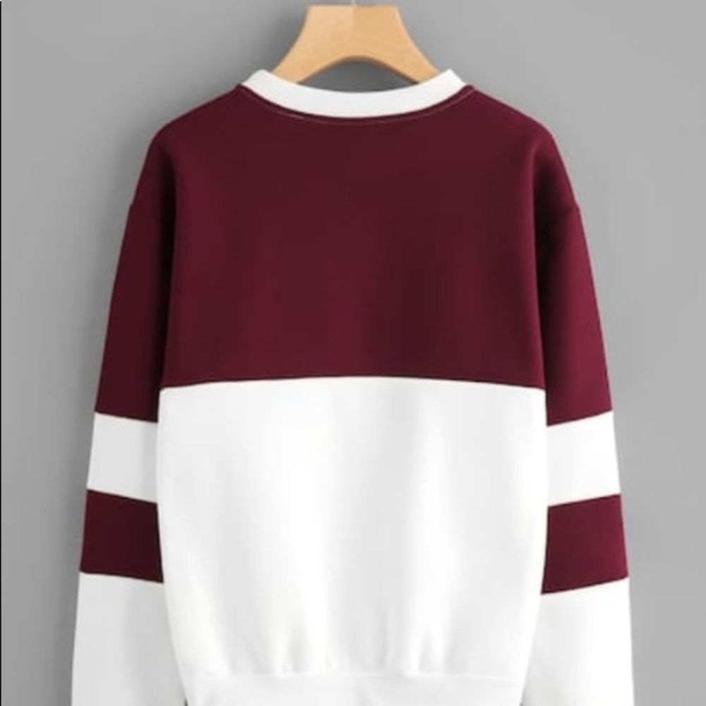 New white & wine sweater🙌🏻